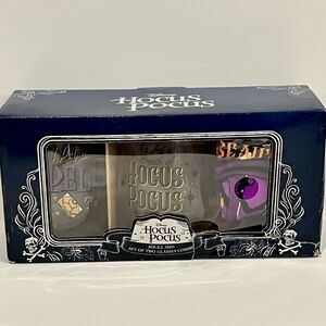 Hocus‎ Pocus Set of 2 Glasses & 4 Pairs of Socks Halloween Sanderson Sisters NIB